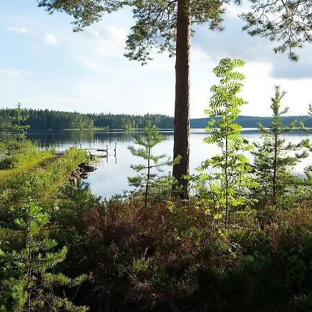 Lomakeskus Tommolansalmi مكان تخييم
