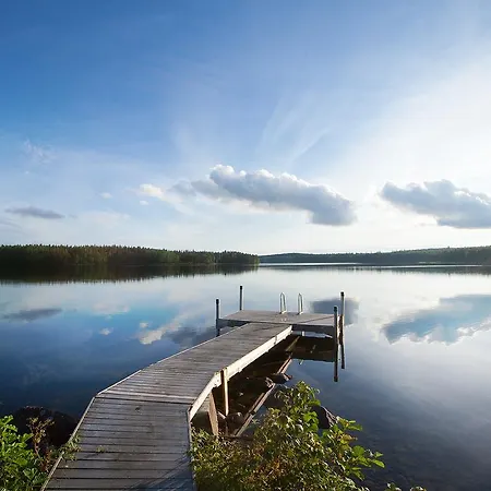 Lomakeskus Tommolansalmi مكان تخييم *